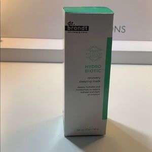 Dr. Brandt recovery sleeping mask